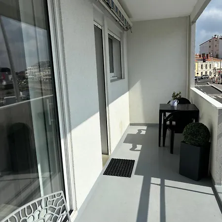 Appartement Vue Panoramique Port Et Ocean