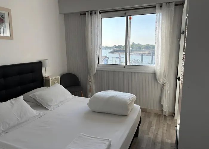 公寓 Vue Panoramique Port Et Ocean 圣吉尔-克鲁瓦德维